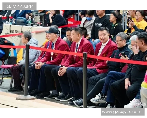 中国男篮迎战刚果队全力争胜展现实力与团队精神