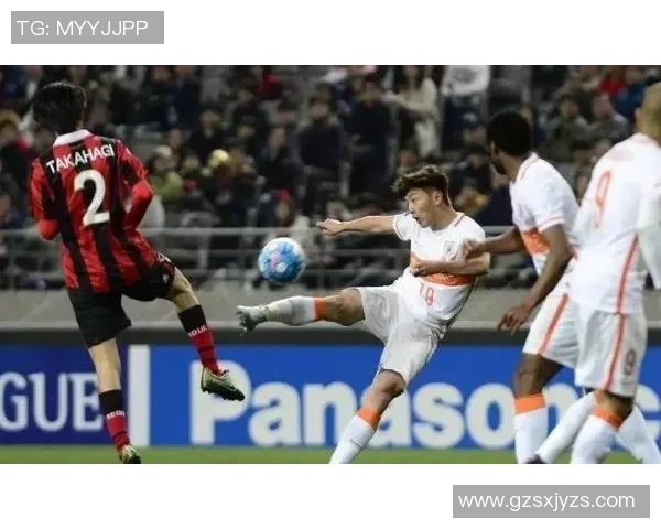 亚冠激战鲁能迎战鹿岛鹿角双方全力争夺小组出线权