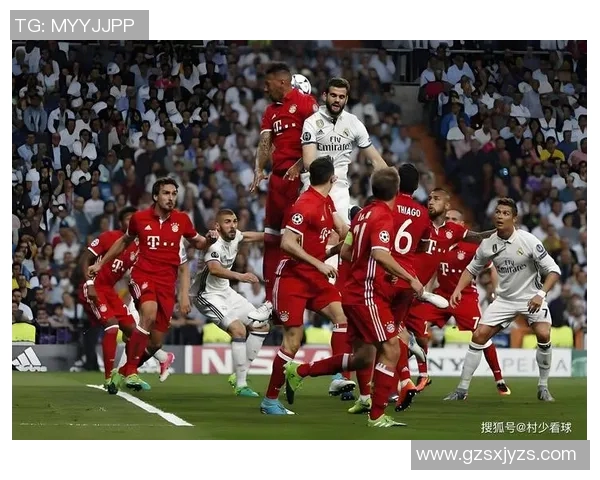 巅峰对决拜仁慕尼黑与皇家马德里的激情碰撞海报解析