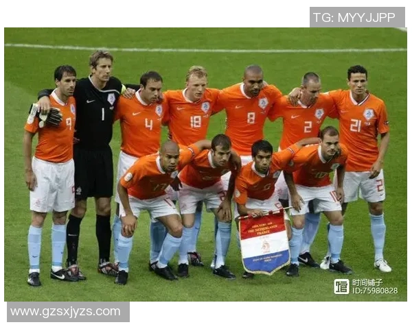 意大利与荷兰上半场比分揭晓精彩瞬间回顾与分析