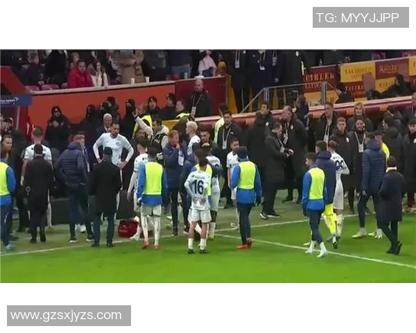 穆里尼奥怒斥欧足联罗马遭争议点球淘汰引发热议