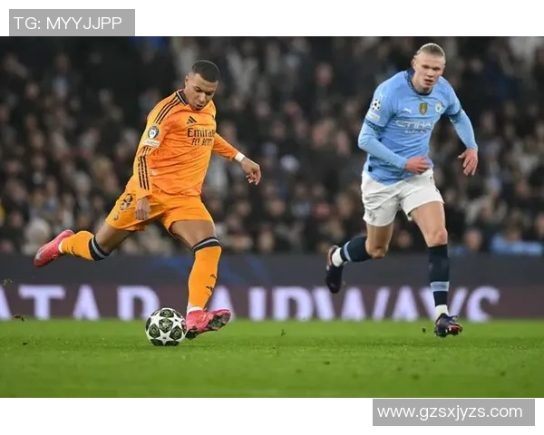 哈兰德与姆巴佩欧冠巅峰对决引发全球足球迷热议与期待