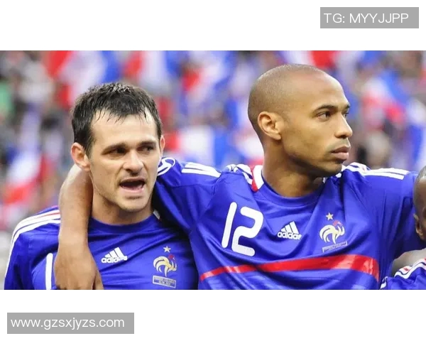 拜仁与阿森纳的搞笑对决谁能在球场上笑到最后