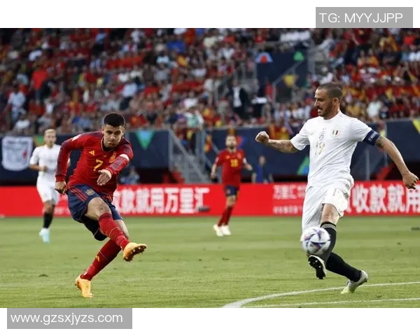 西班牙与罗马尼亚足球对决精彩回顾与战术分析